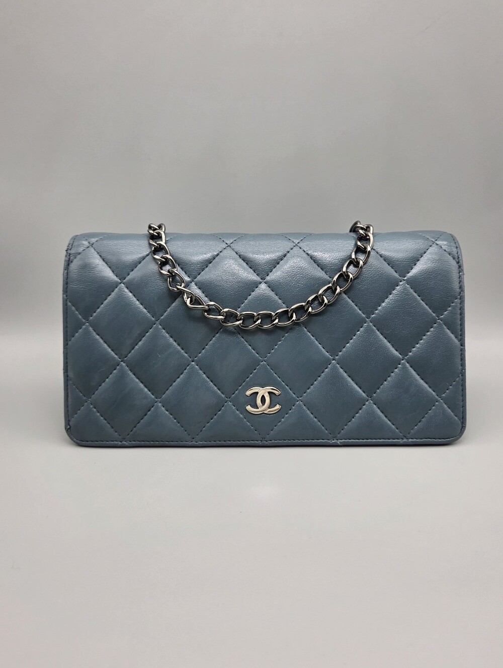 💙CHANEL Authentic Blue Dusk Leather Clutch/Wallet💙